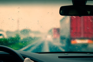 Bad-weather-driving-on-a-motorway-000043190066_Small